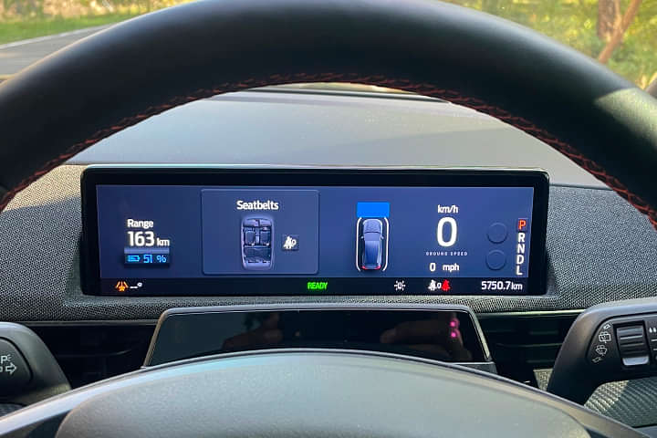 Ford Mustang Mach-E Head-Up Display (HUD)