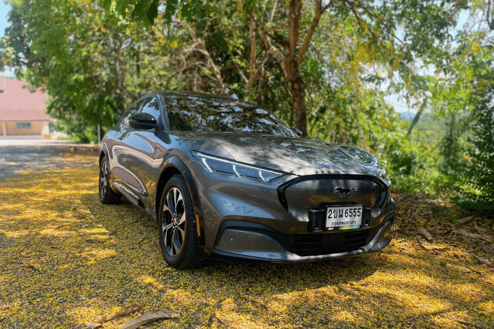Ford Mustang Mach-E Right Front Three Quarter Ford Mustang Mach-E Right Front Three Quarter