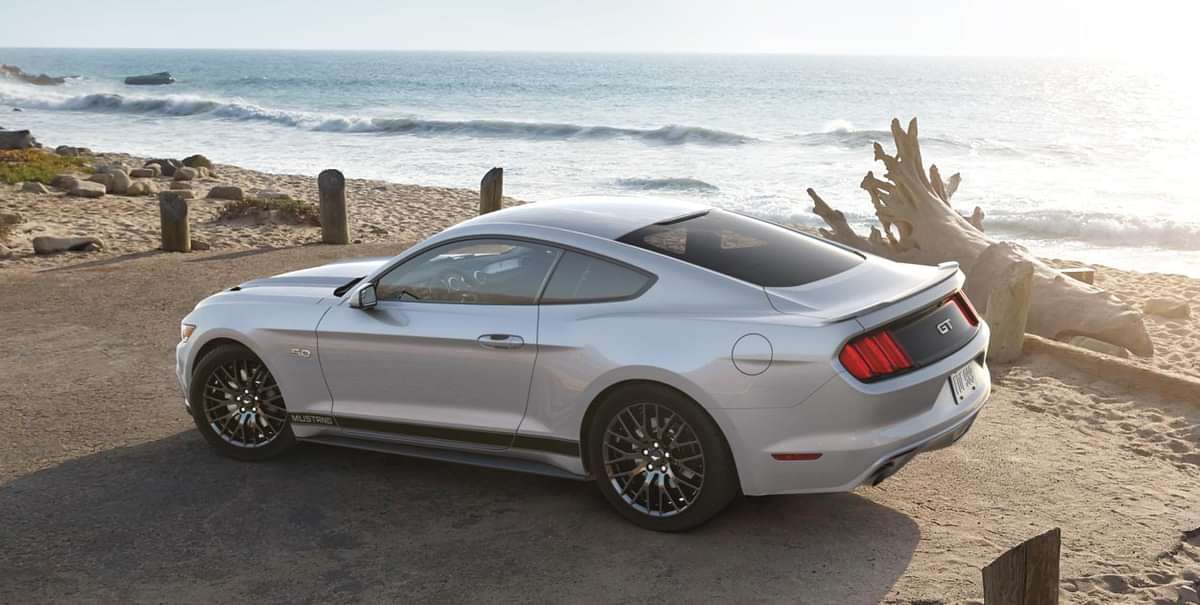 Ford Mustang 2020-2021 Side Profile