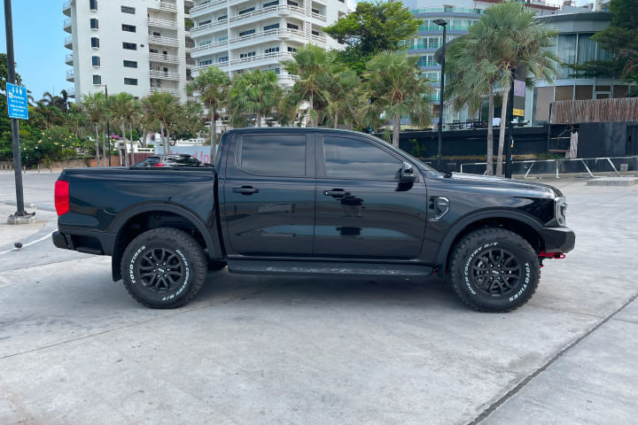 Ford Ranger Right Side View