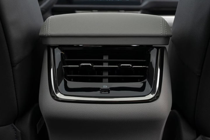 Ford Territory Rear Row Charging Point