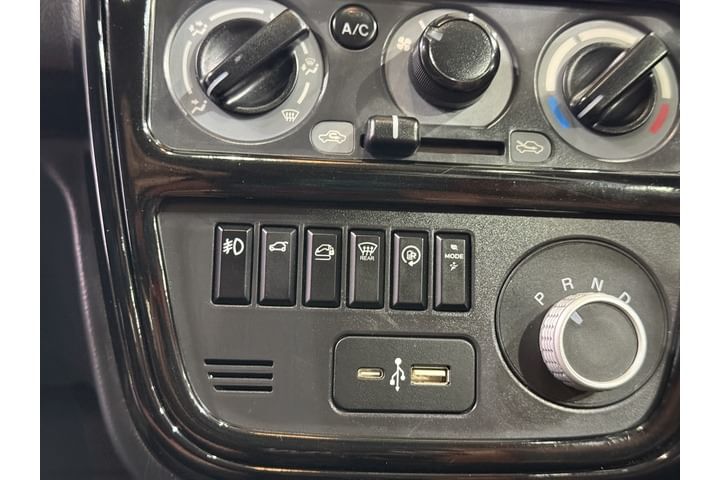 Gensol EV Ezio AC Controls