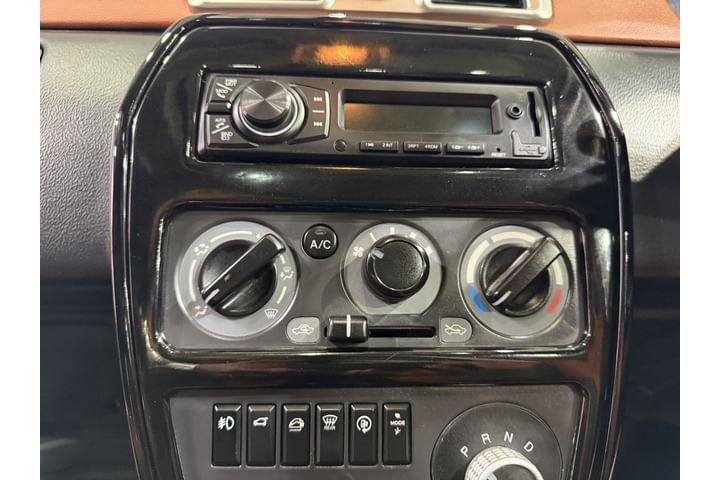 Gensol EV Ezio Dashboard Switches