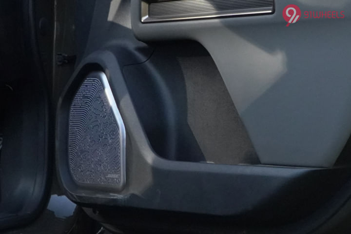 GMC Hummer EV Front Speakers