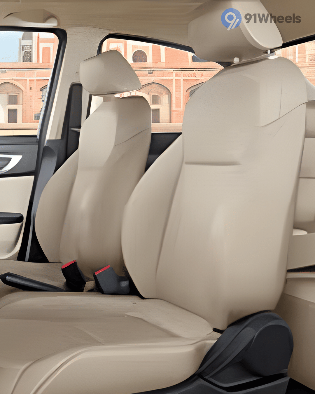 Seats & Cabin Comfort - 1 Seats & Cabin Comfort - 1