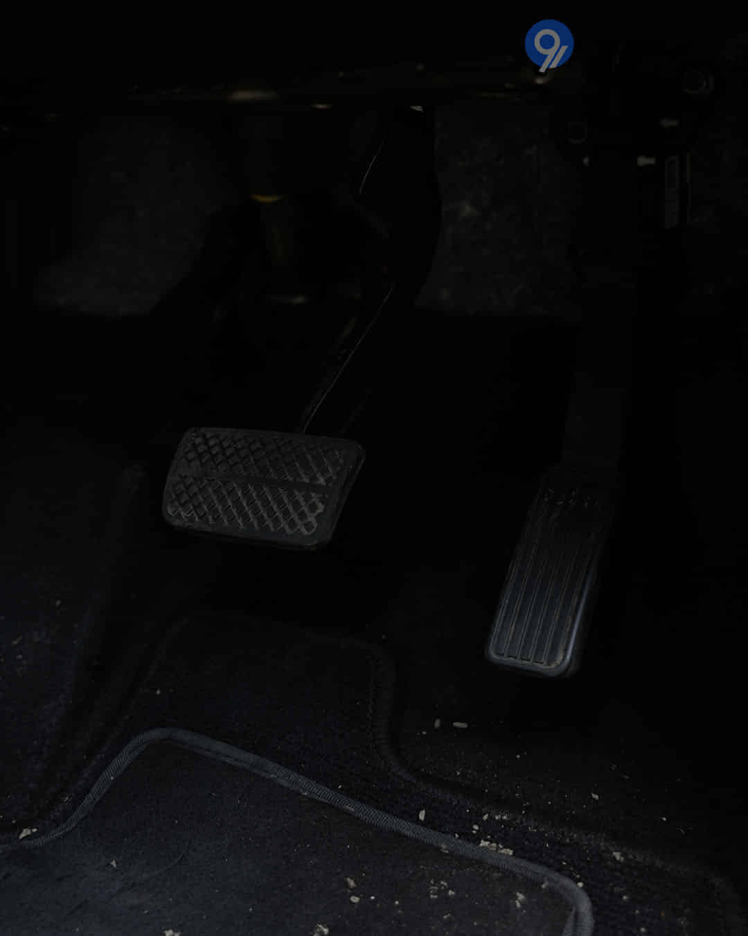 Pedals / Foot Controls Pedals / Foot Controls