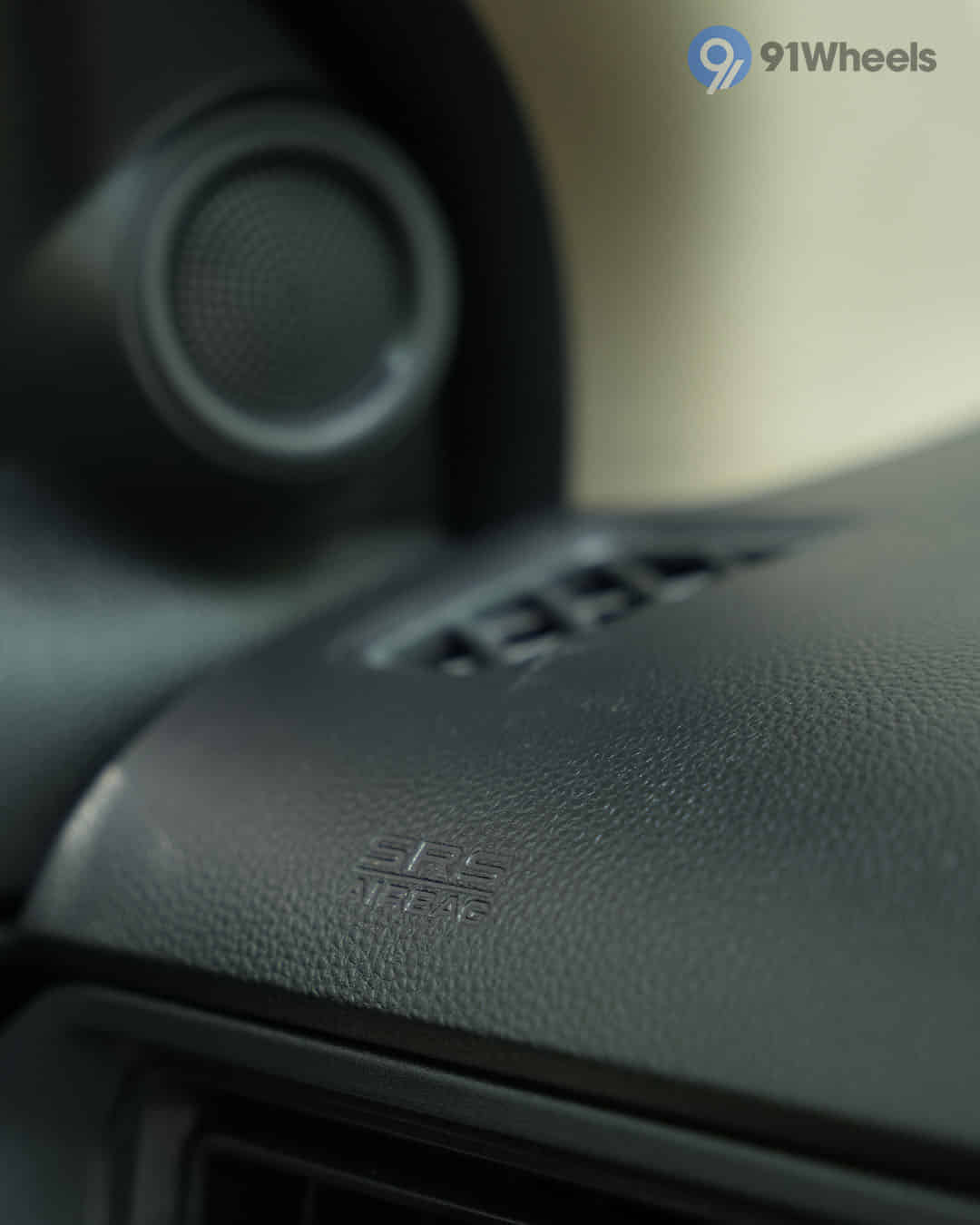 Front Passenger Airbag Front Passenger Airbag