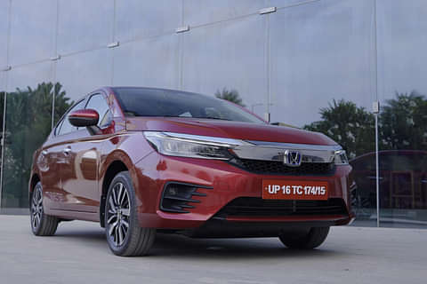 Honda City Hybrid ZX CVT Reinforced Safety features Right Front Three Quarter