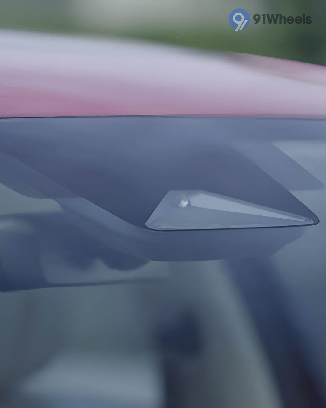 Front Windshield / Windscreen