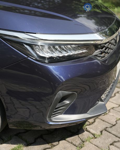 City 2022-2026 Headlight