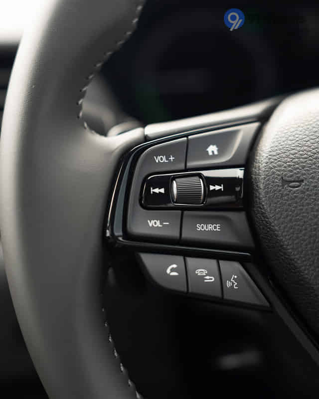 City Left Steering Mounted Controls