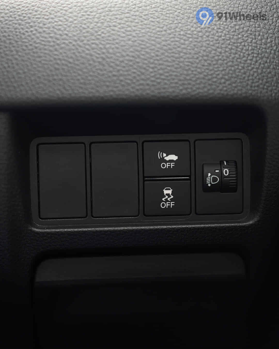 Headlight Adjustment switch Headlight Adjustment switch