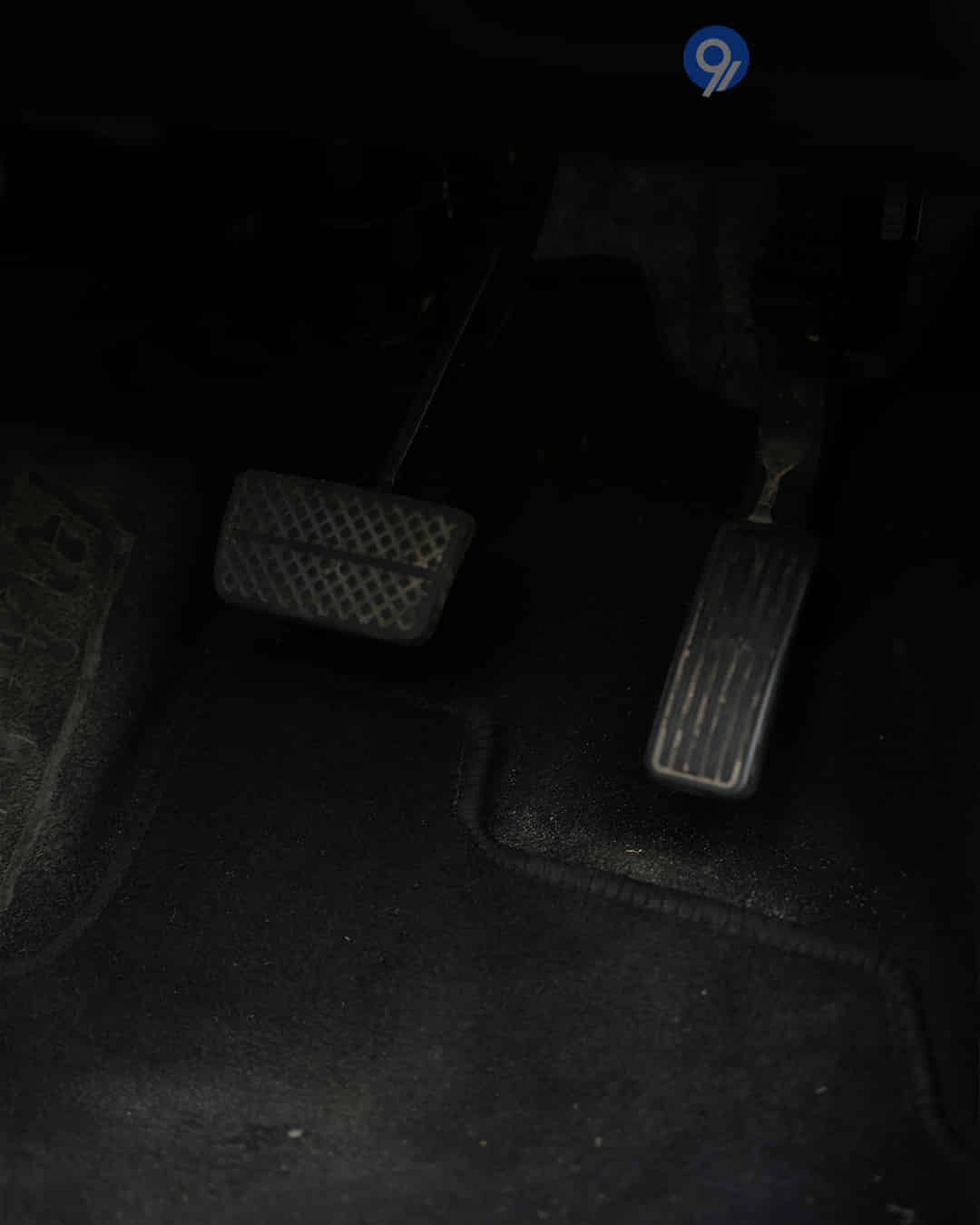 Pedals / Foot Controls