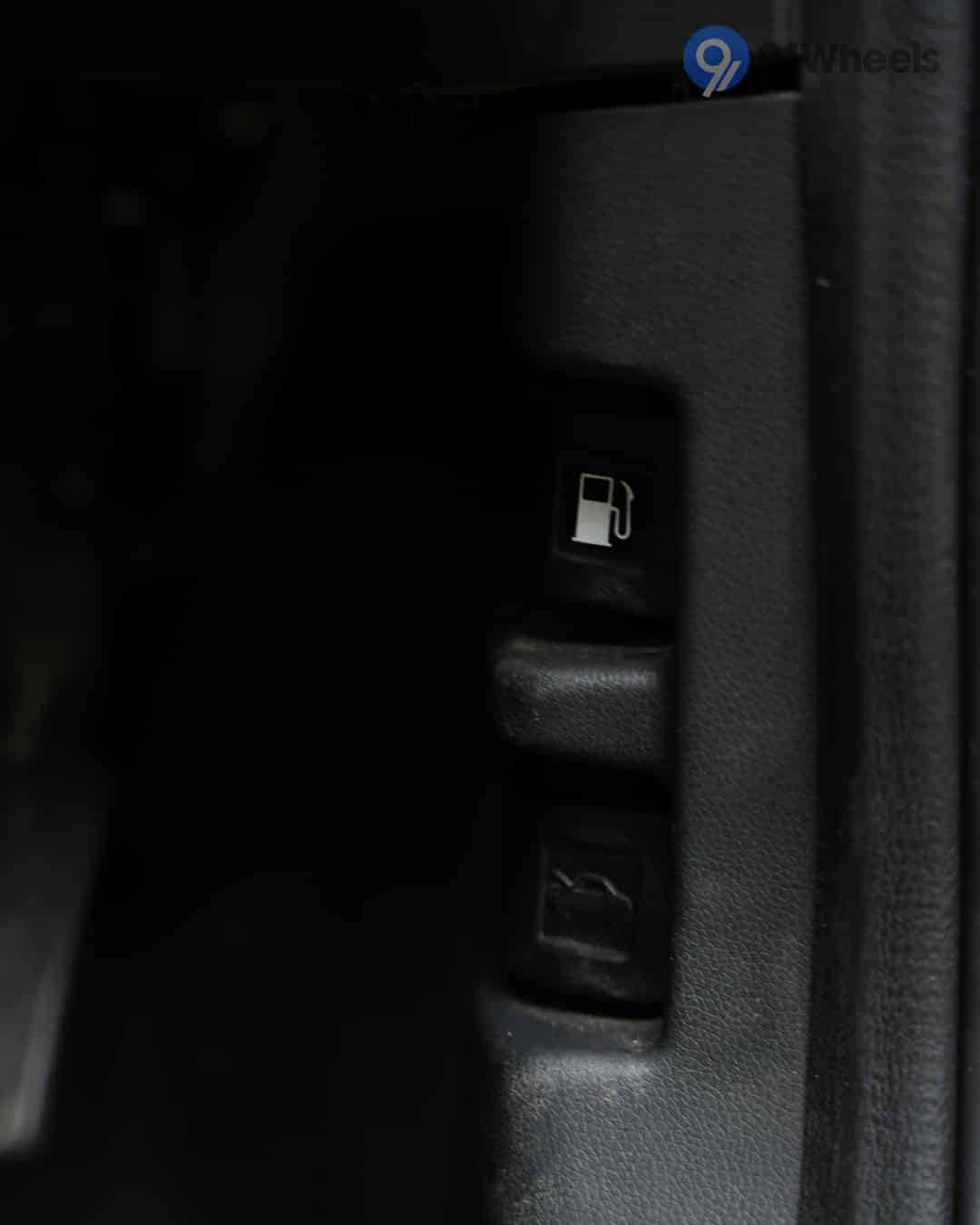 Bonnet / Hood Release