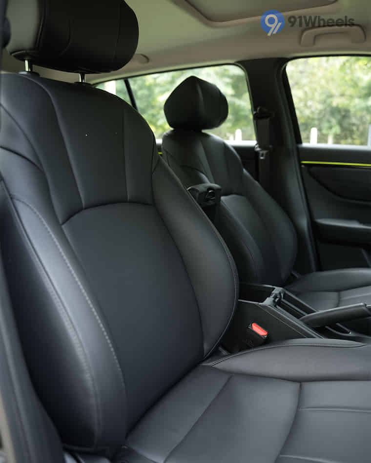 Seats & Cabin Comfort - 3