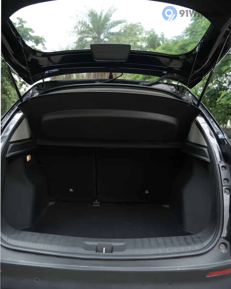 Bootspace & Utility - 2