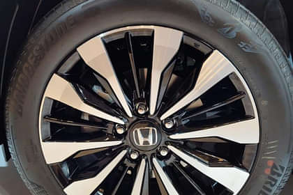 Honda Elevate V MT Reinforced safety features Wheel