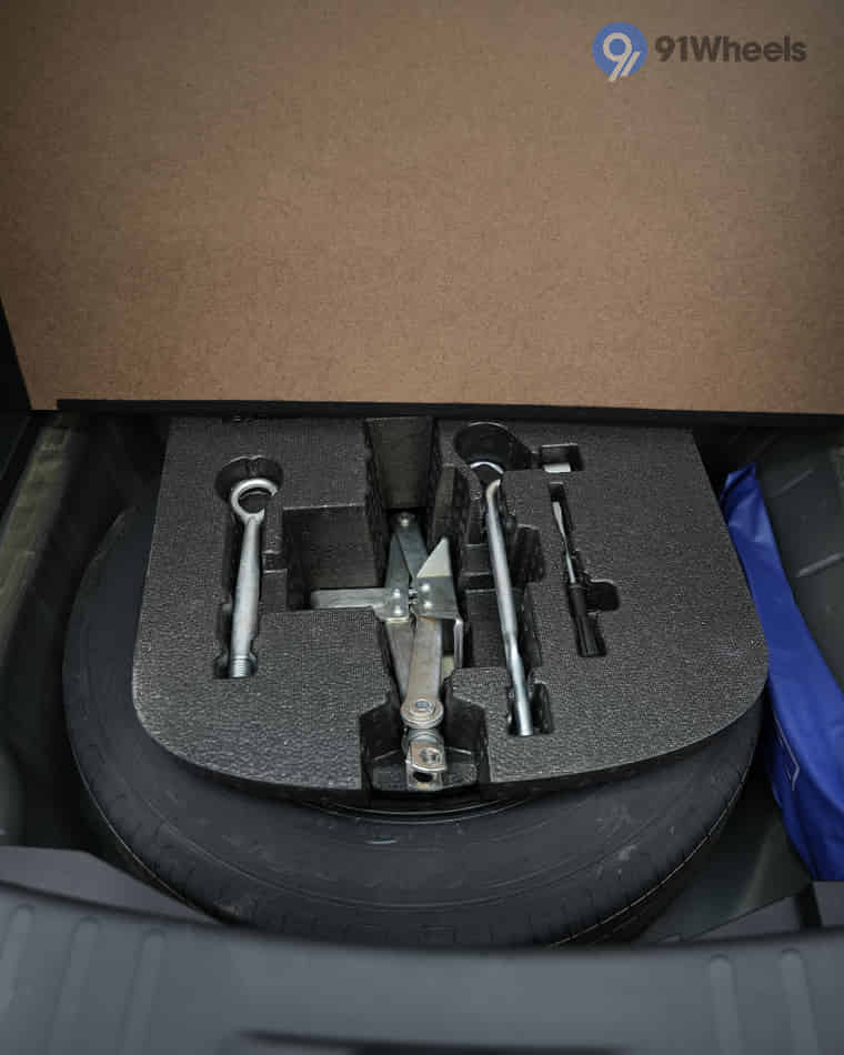 Bootspace & Utility - 5