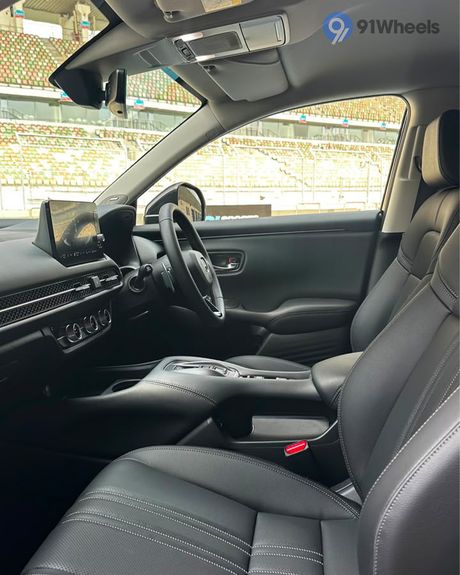 ZR-V Front Row Seats