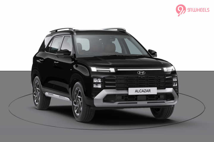 Hyundai Alcazar Right Front Three Quarter Hyundai Alcazar Right Front Three Quarter