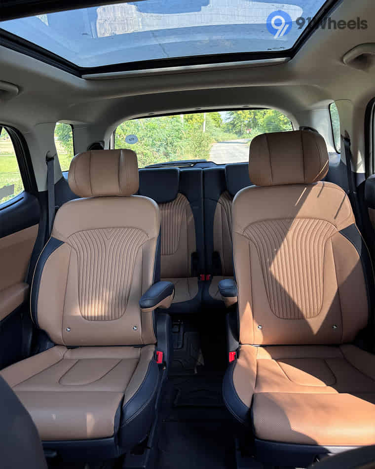 Seats & Cabin Comfort - 3