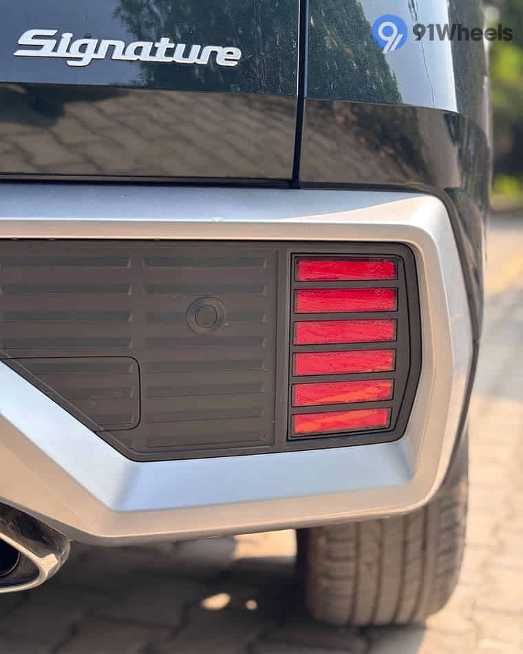 Headlights & Tail-lights - 4