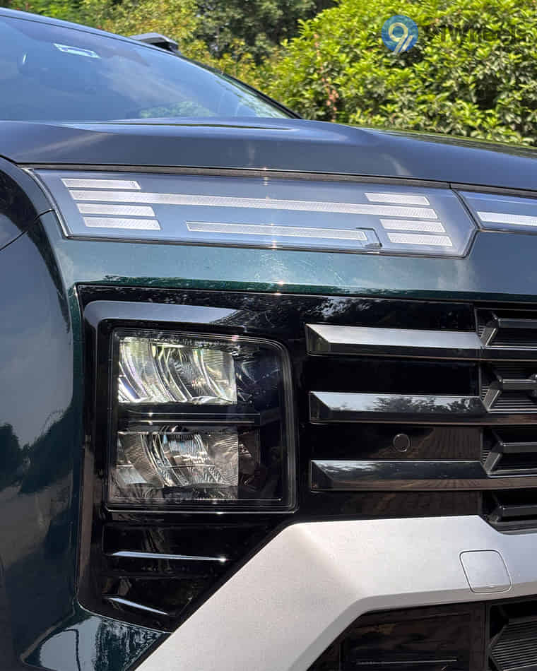 Headlights & Tail-lights - 3