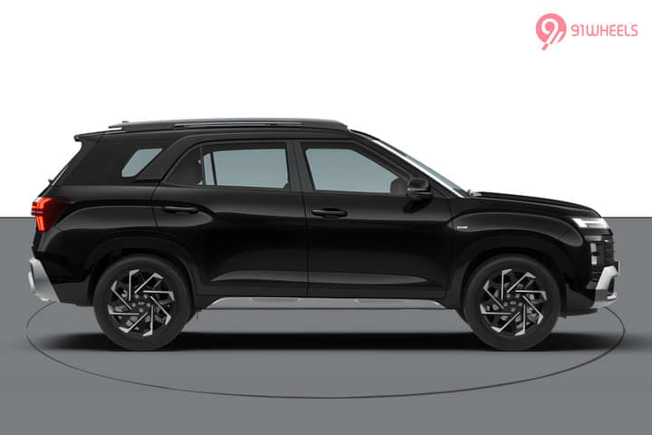Hyundai Alcazar Right Side View