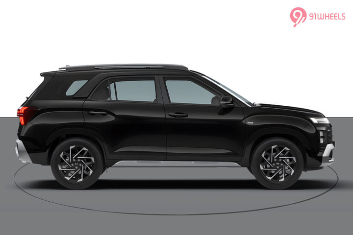 Hyundai Alcazar Right Side View