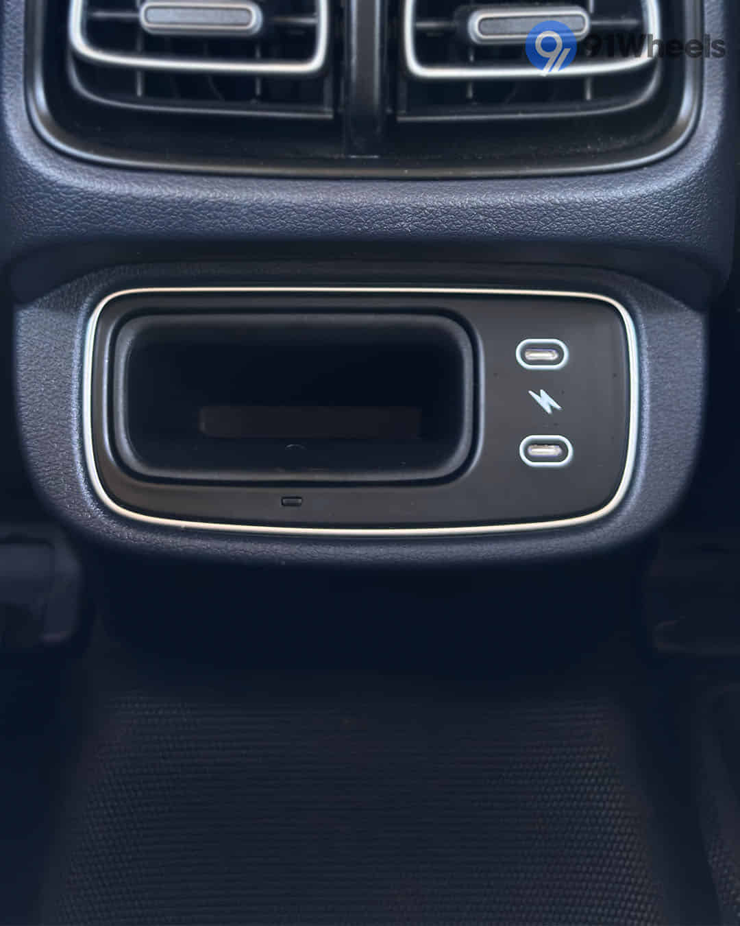 Power Socket / USB / Wireless Charging