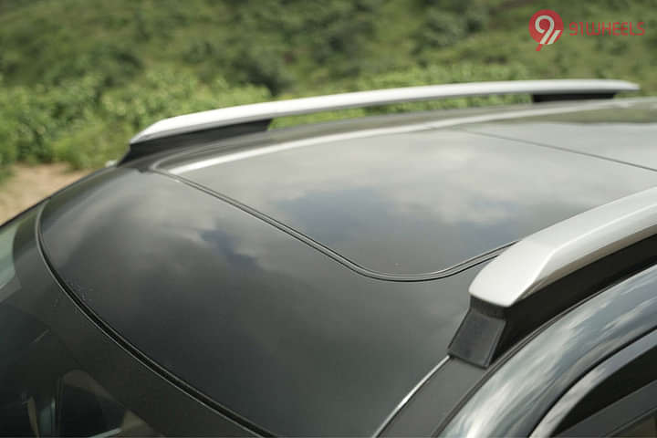 Hyundai Alcazar Car Roof