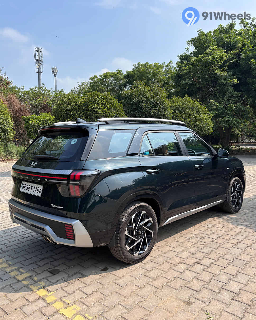 Right Rear Three Quarter