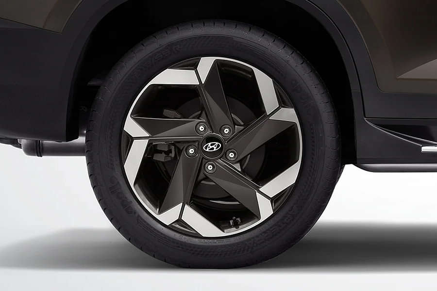 Hyundai Alcazar 2021-2024 Wheel