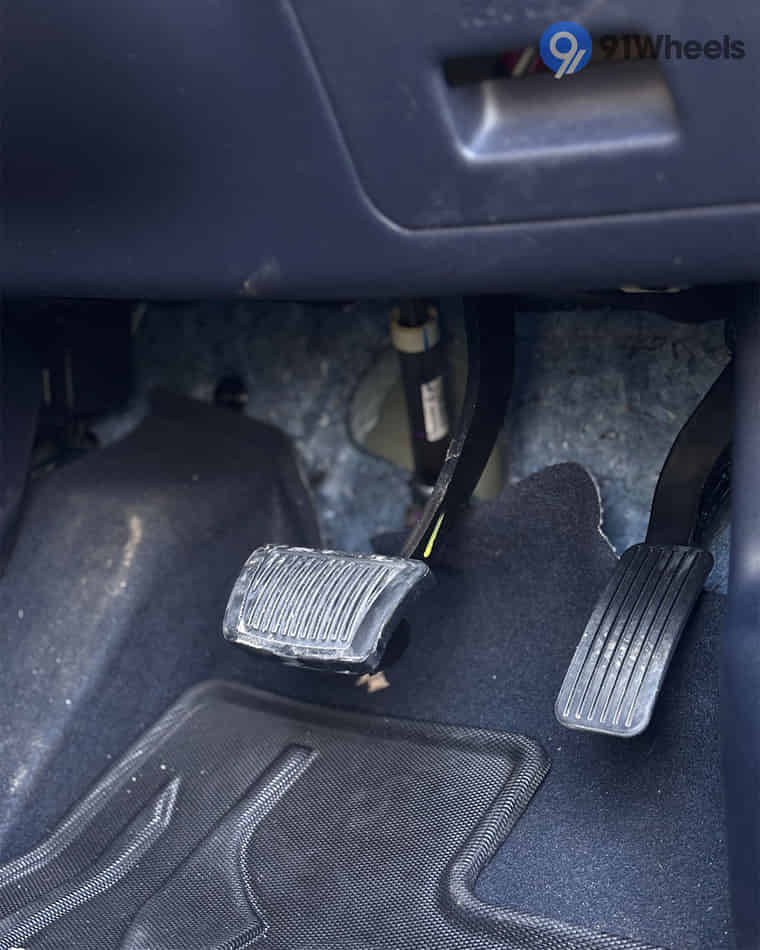 Driver Controls - 10