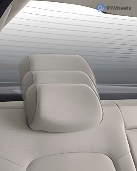 Aura Rear Headrests