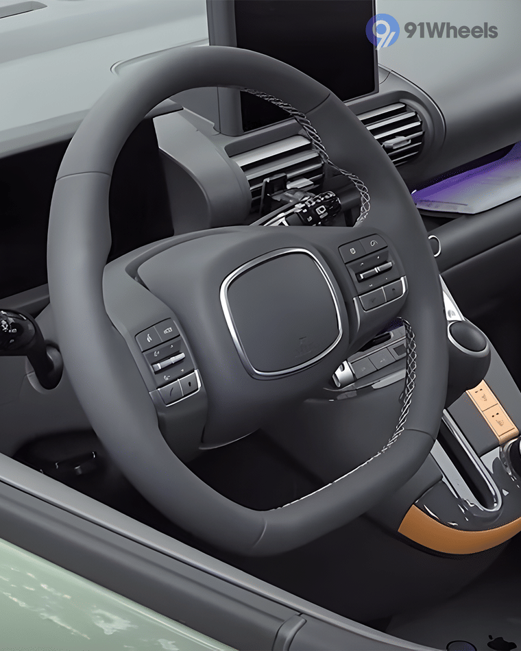 Dashboard & Front Cabin - 2