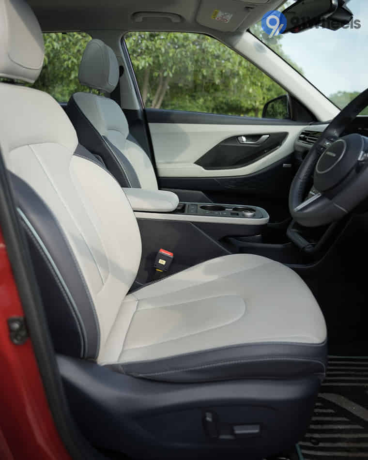 Seats & Cabin Comfort - 3