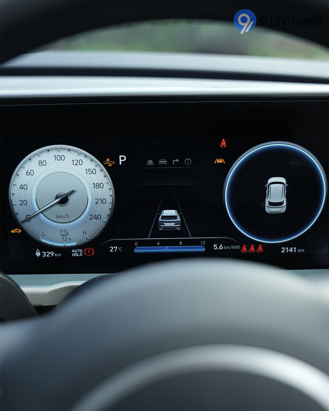 Dashboard & Front Cabin - 6 Dashboard & Front Cabin - 6