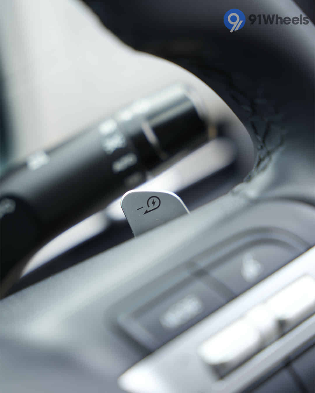 Right Paddle Shifter