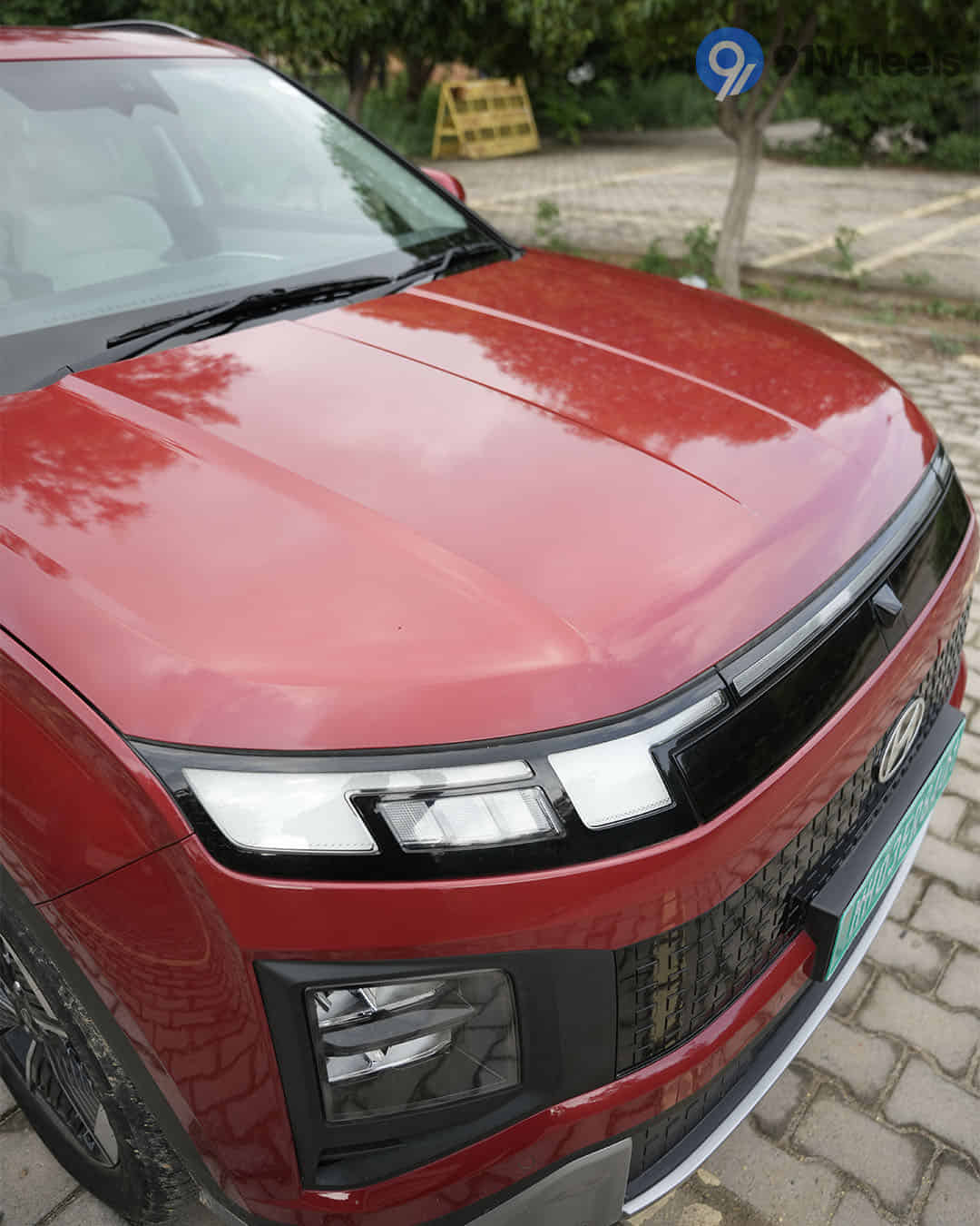 Closed Hood / Bonnet