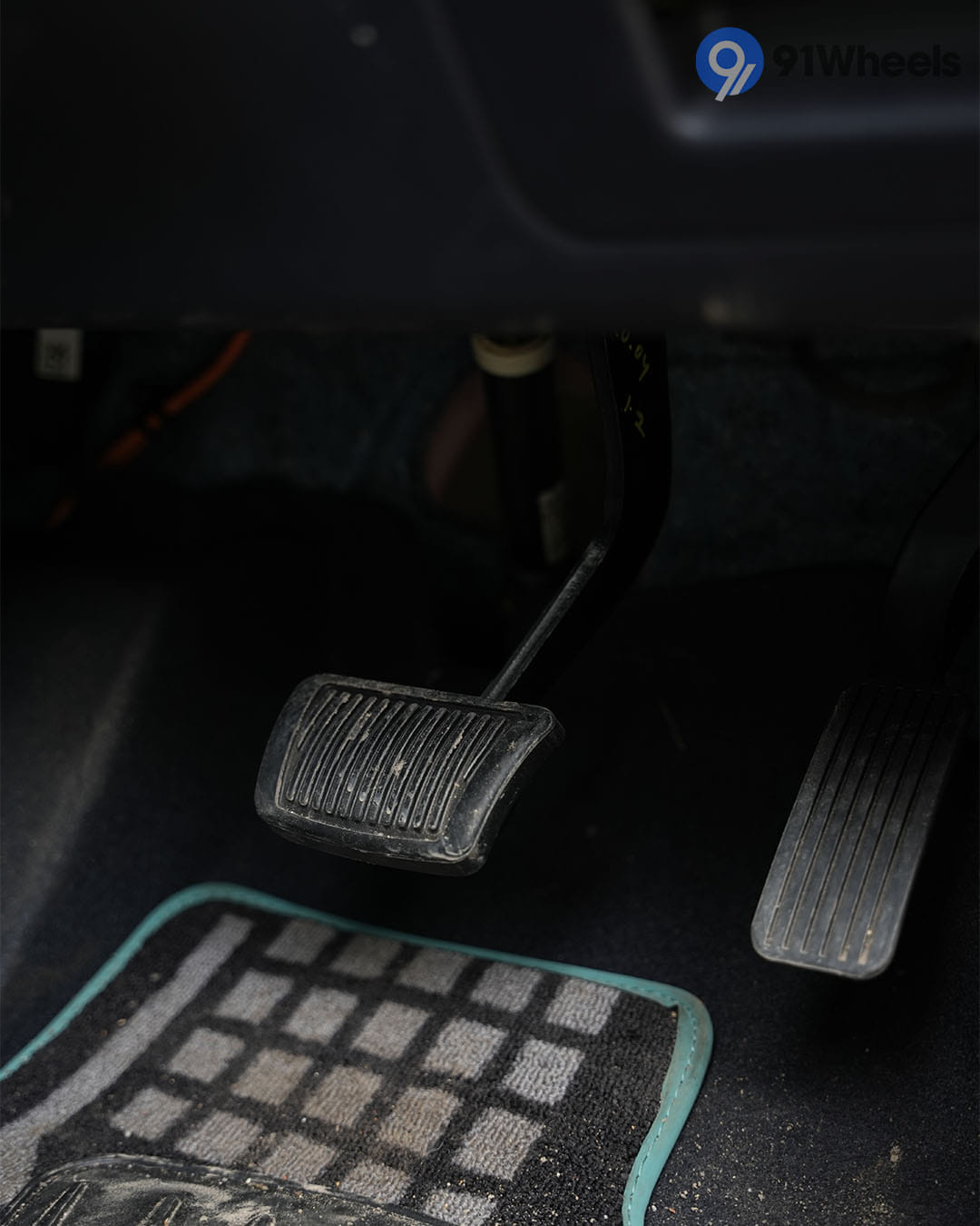 Driver Controls - 11 Driver Controls - 11