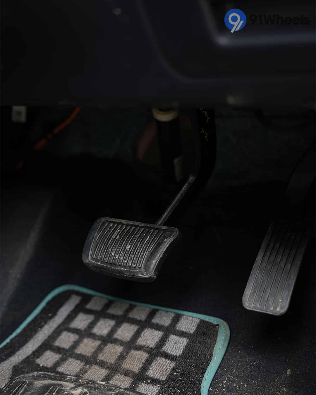 Pedals / Foot Controls