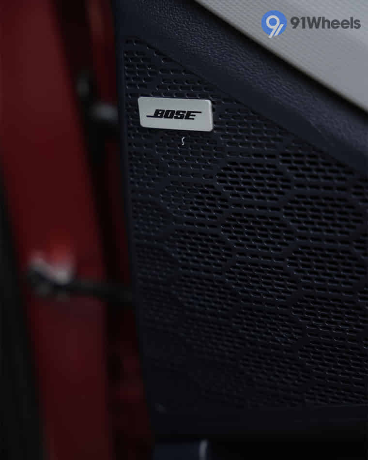 Infotainment & Charging - 2