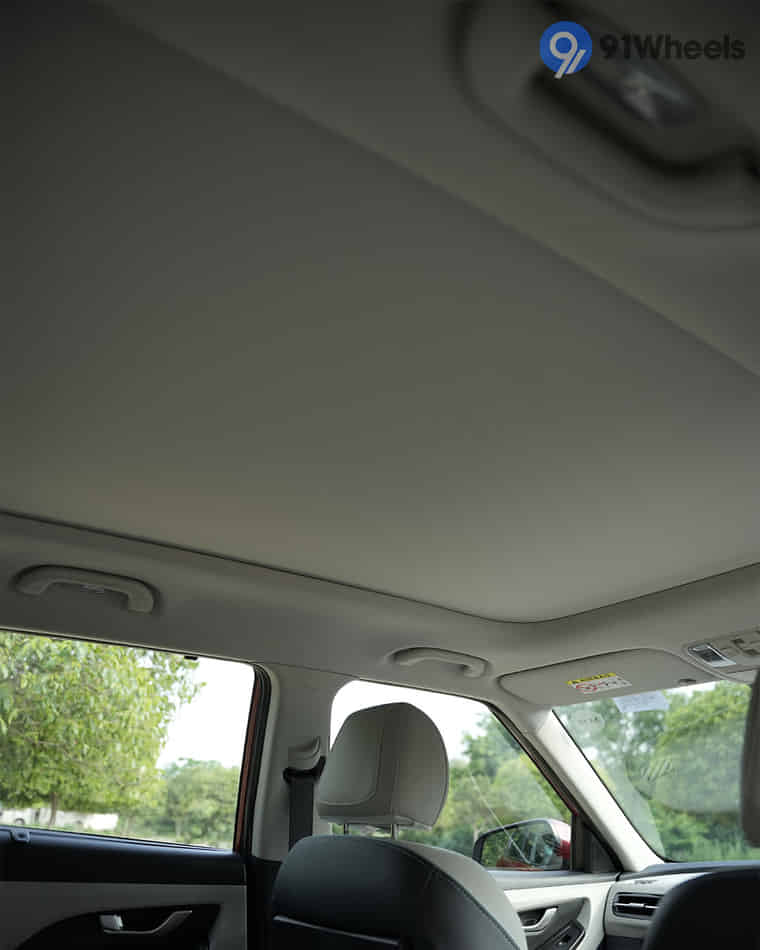 Seats & Cabin Comfort - 7