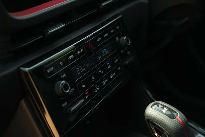 Hyundai Creta N Line AC Controls