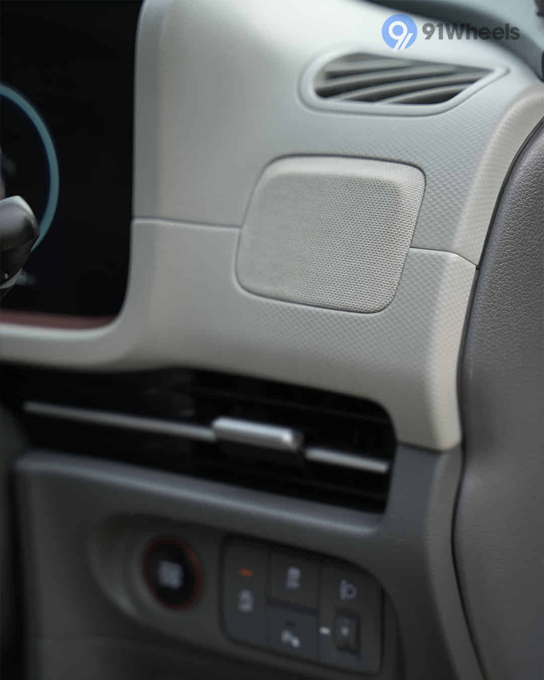 Right Side Air Vents