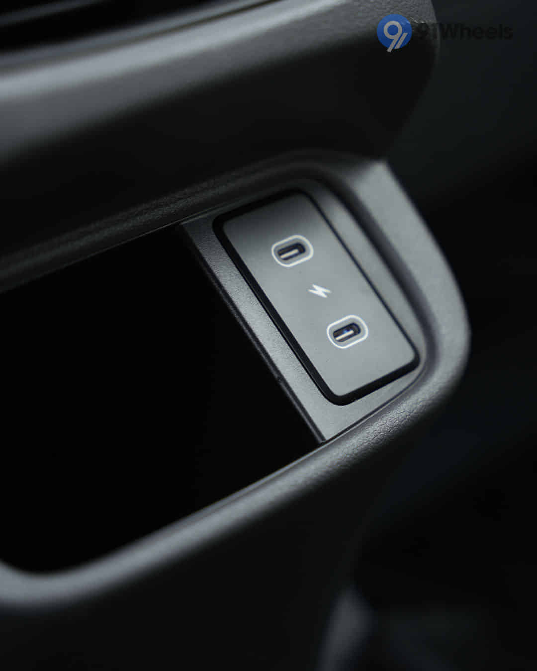 Rear Row Charging Point