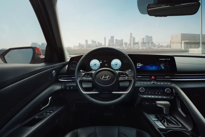 Hyundai Elantra 2025 Steering Wheel