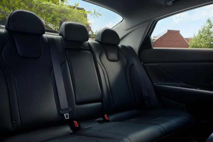 Hyundai Elantra Facelift Rear Seats