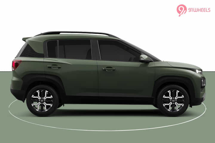 Hyundai Exter Right Side View